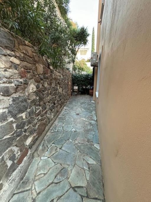 Appartement Avec Vue Aegina Esterno foto