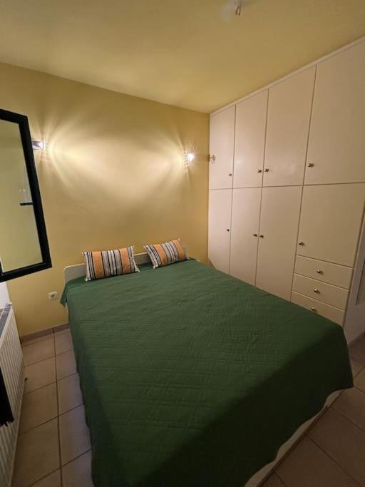 Appartement Avec Vue Aegina Esterno foto